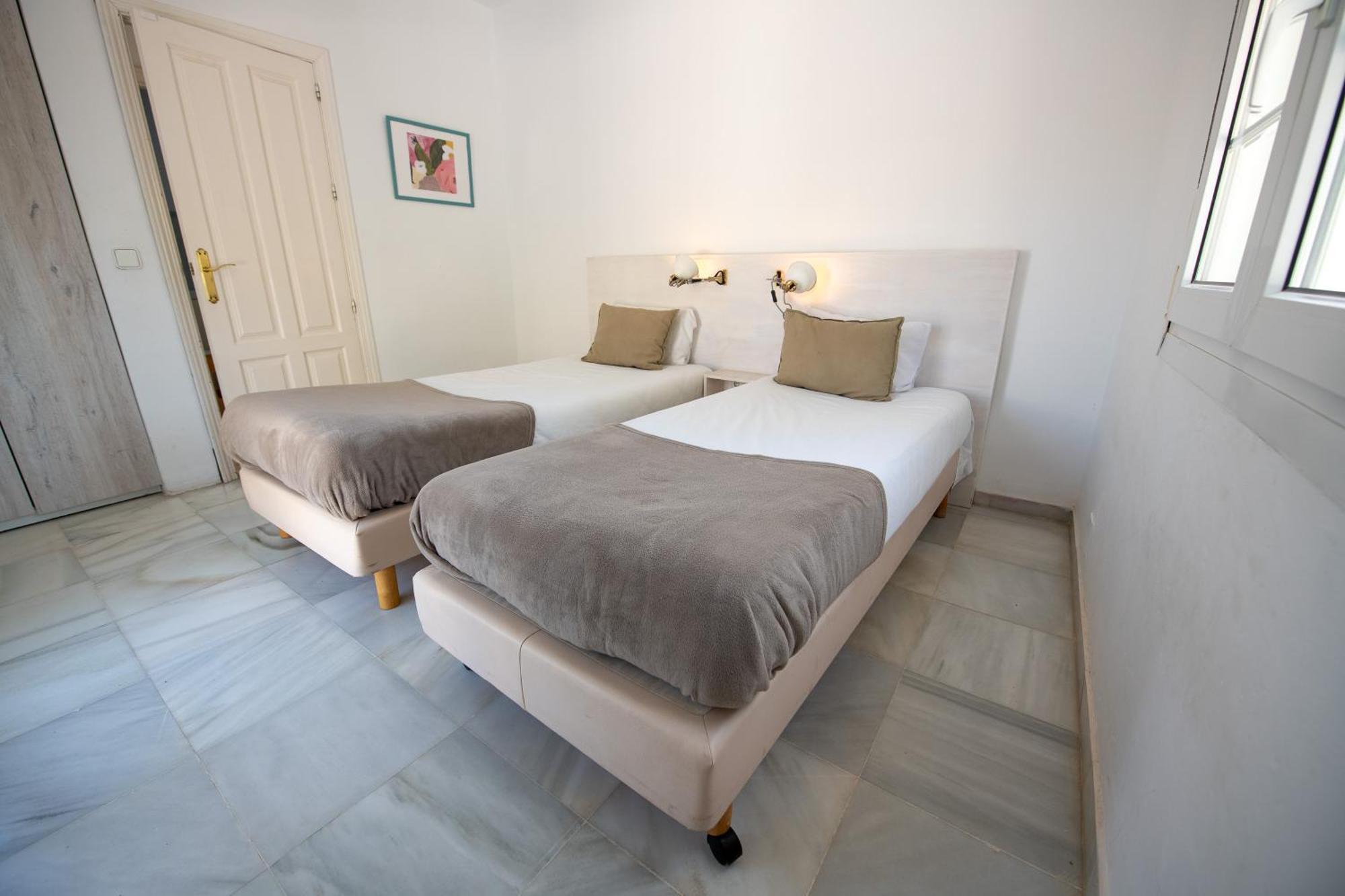Gran Villa Con Vistas Al Mar Y Piscina Privada Malaga Exterior photo