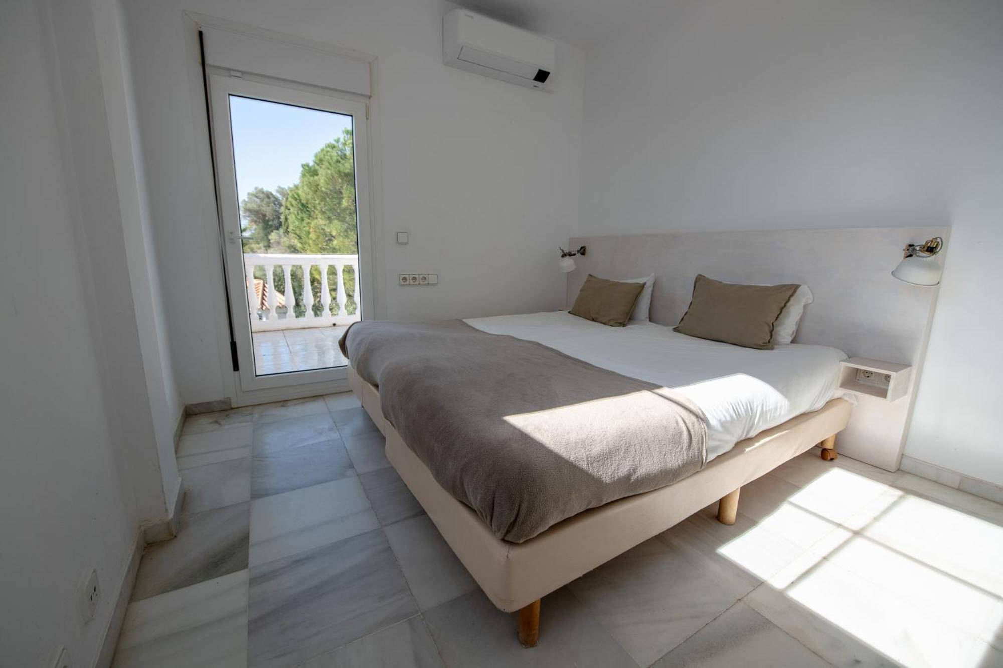 Gran Villa Con Vistas Al Mar Y Piscina Privada Malaga Exterior photo